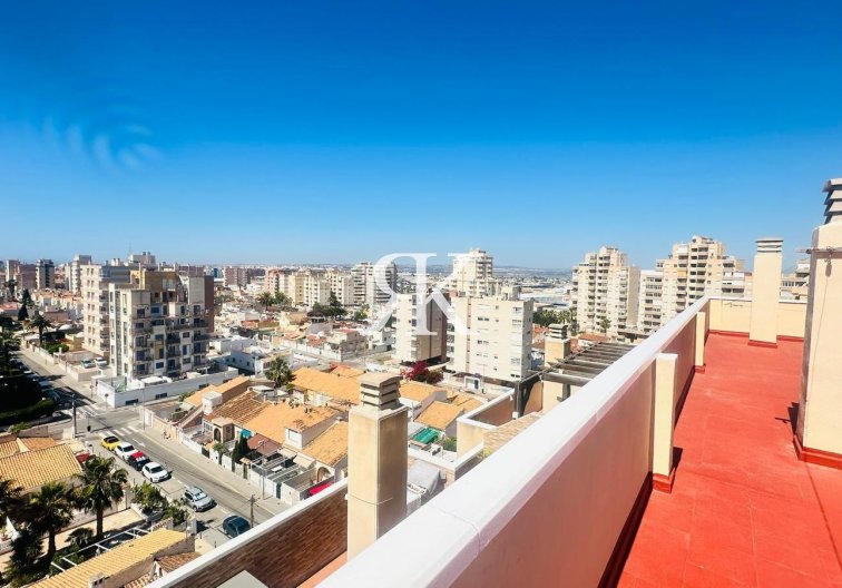 Revente - Appartement - Torrevieja - Nueva Torrevieja