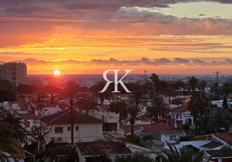 Revente - Appartement - Torrevieja - Nueva Torrevieja