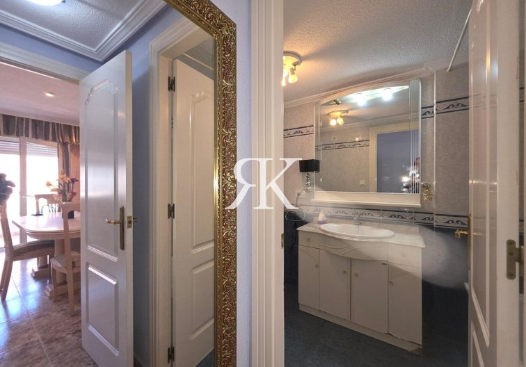 Wiederverkauf - Wohnung - Torrevieja - Acequion