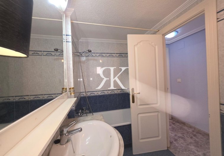 Wiederverkauf - Wohnung - Torrevieja - Acequion