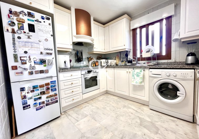 Segunda mano - Apartamento  - Villamartin - Costa Blanca