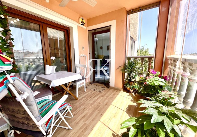 Segunda mano - Apartamento  - Villamartin - Costa Blanca