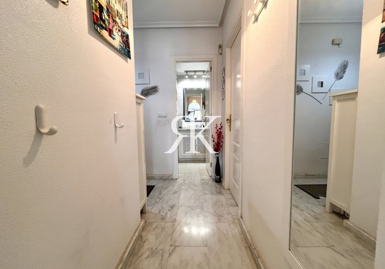 Segunda mano - Apartamento  - Villamartin - Costa Blanca