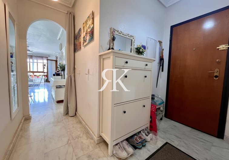 Segunda mano - Apartamento  - Villamartin - Costa Blanca