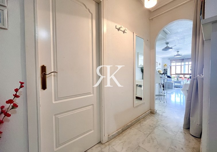 Segunda mano - Apartamento  - Villamartin - Costa Blanca