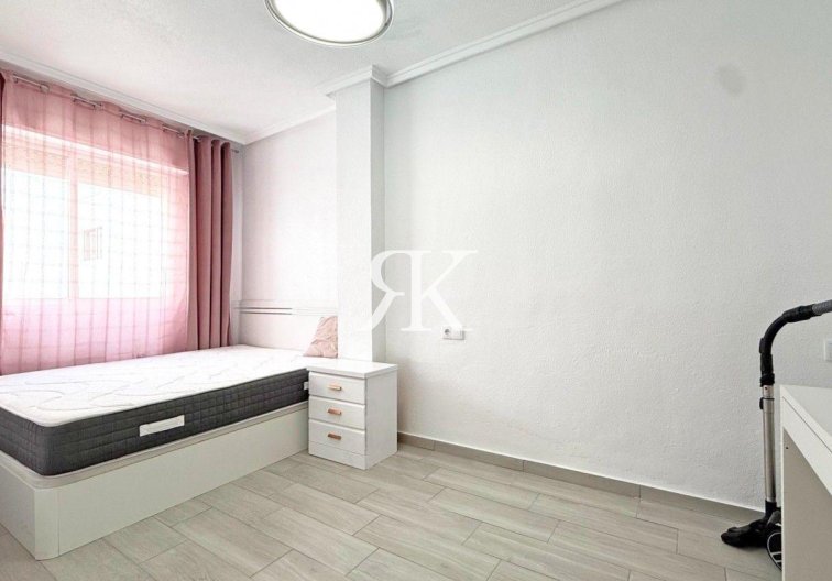 Herverkoop - Appartement - Torrevieja - Playa del Cura