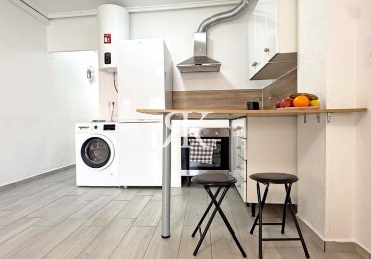 Herverkoop - Appartement - Torrevieja - Playa del Cura