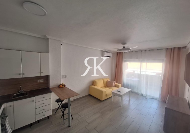 Herverkoop - Appartement - Torrevieja - Playa del Cura