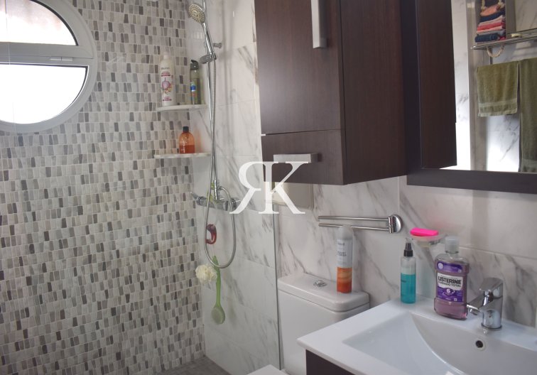 Resale - villa - San Fulgencio - Costa Blanca