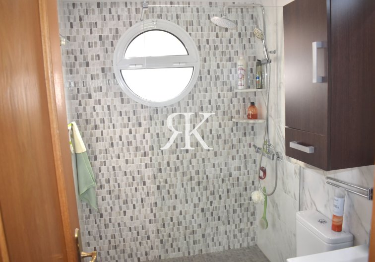 Resale - villa - San Fulgencio - Costa Blanca