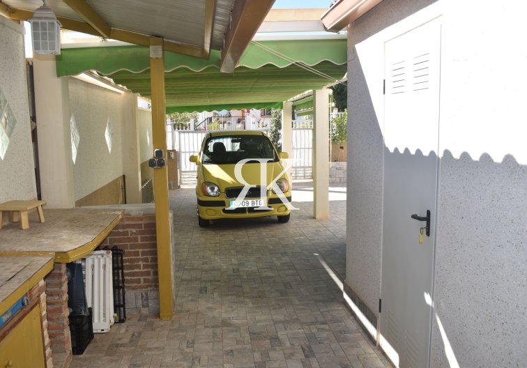 Resale - villa - San Fulgencio - Costa Blanca