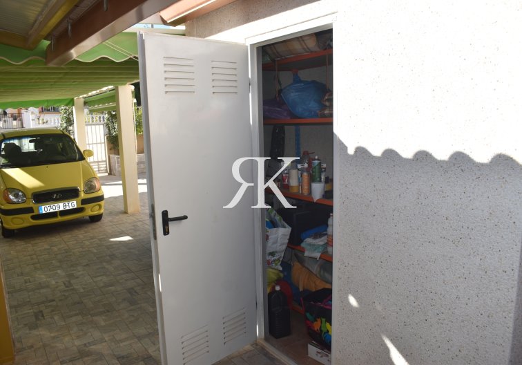 Resale - villa - San Fulgencio - Costa Blanca