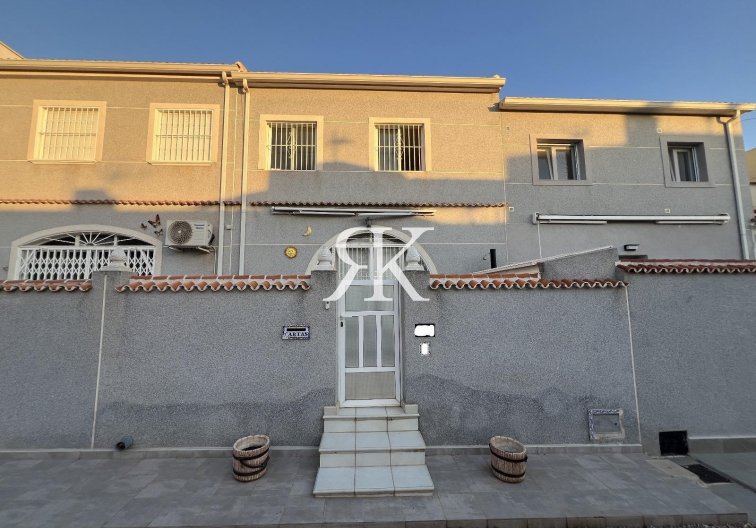Wiederverkauf - town house - Torrevieja - La Siesta - El Salado - Torreta