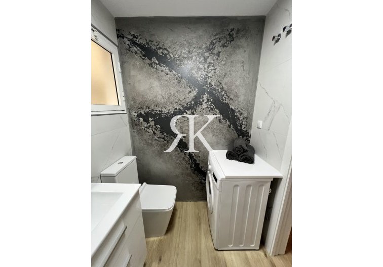 Herverkoop - Appartement - Torrevieja - Centro