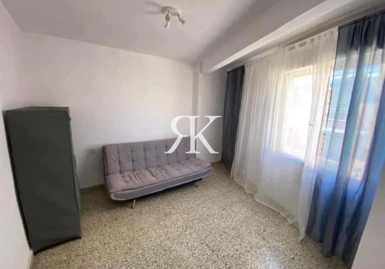 Resale - Apartment - Lo Pagan