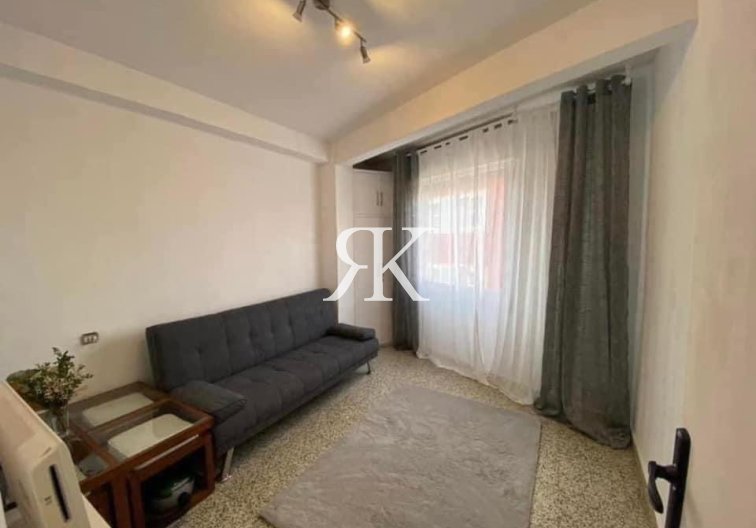 Resale - Apartment - Lo Pagan