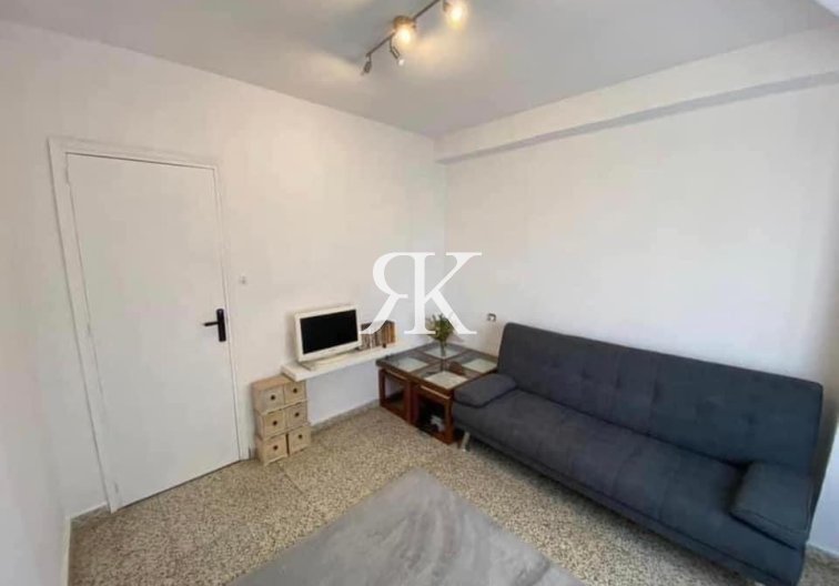 Resale - Apartment - Lo Pagan