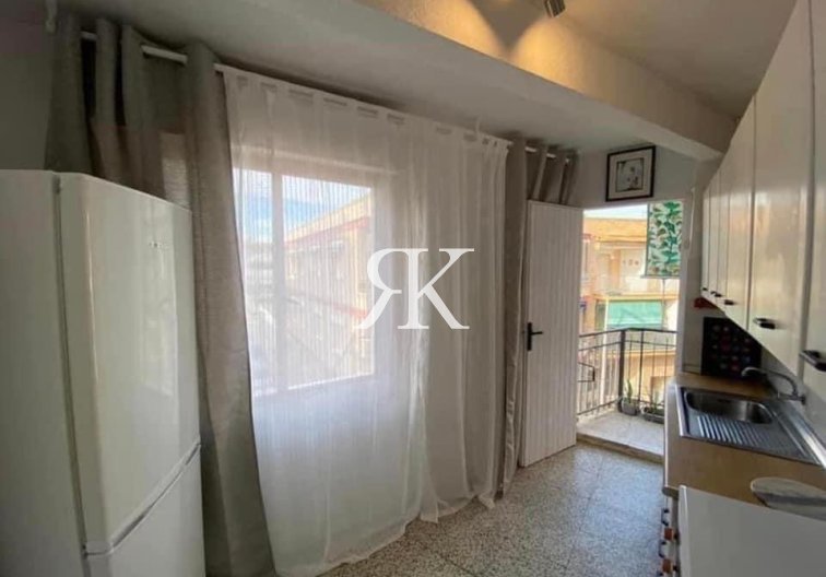 Resale - Apartment - Lo Pagan
