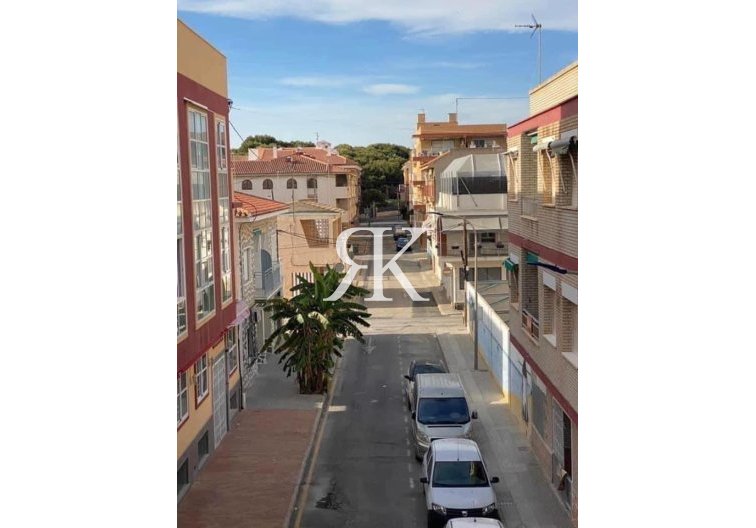 Resale - Apartment - Lo Pagan