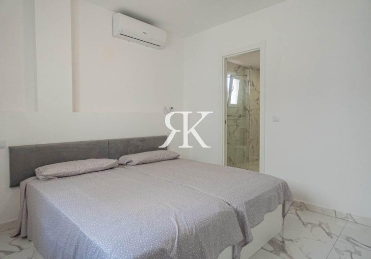 Segunda mano - Apartamento  - Orihuela Costa - Villamartín