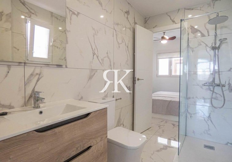 Segunda mano - Apartamento  - Orihuela Costa - Villamartín