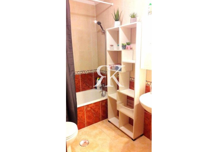 Herverkoop - Appartement - Torrevieja - Centro