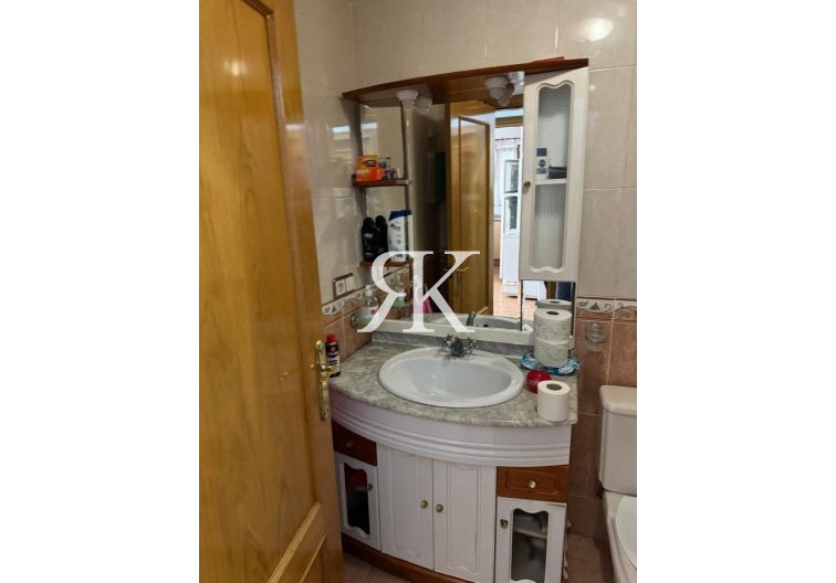 Herverkoop - Appartement - Torrevieja - Las Piscinas Naturales