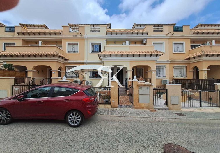 Wiederverkauf - town house - Orihuela Costa - Costa Blanca