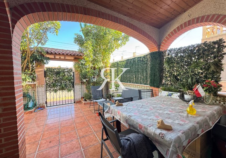 Resale - town house - Torrevieja - Costa Blanca
