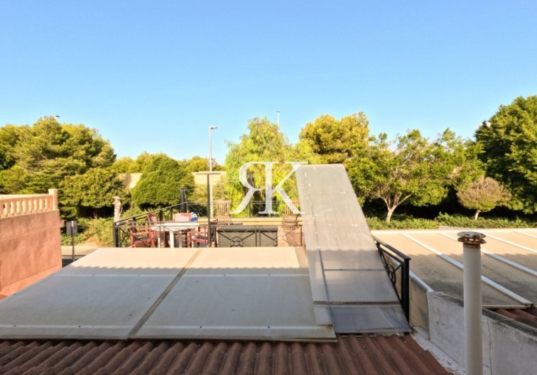 Resale - town house - Torrevieja - Costa Blanca