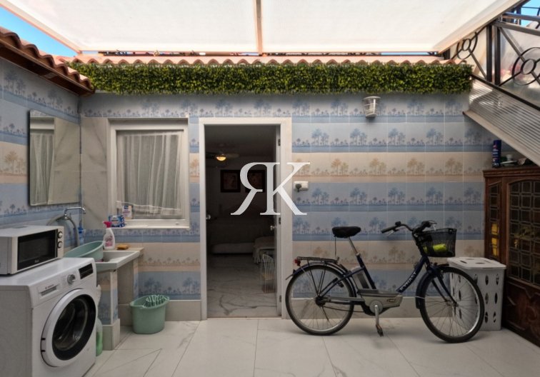 Resale - town house - Torrevieja - Costa Blanca