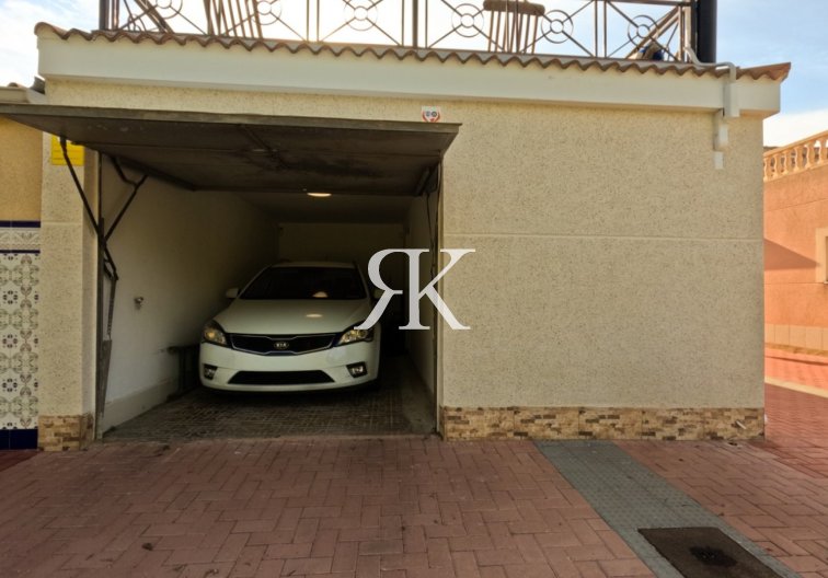 Resale - town house - Torrevieja - Costa Blanca