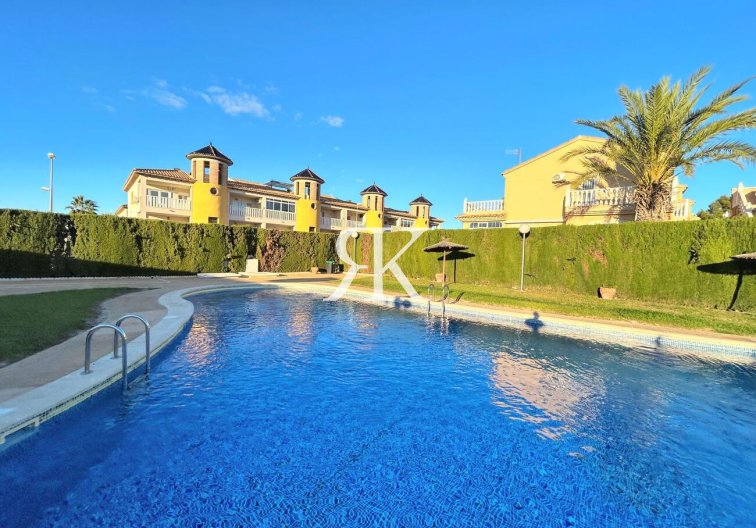 Revente - town house - Villamartin - Costa Blanca