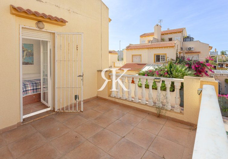 Wiederverkauf - villa - Pilar de la Horadada - Costa Blanca