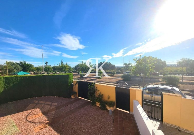 Herverkoop - town house - Los Montesinos - Los Montesinos - Urb. La Herrada