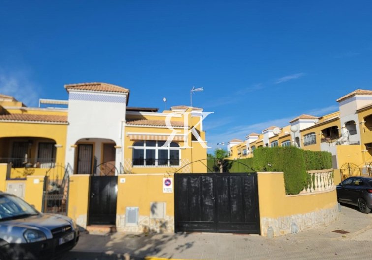 Herverkoop - town house - Los Montesinos - Los Montesinos - Urb. La Herrada