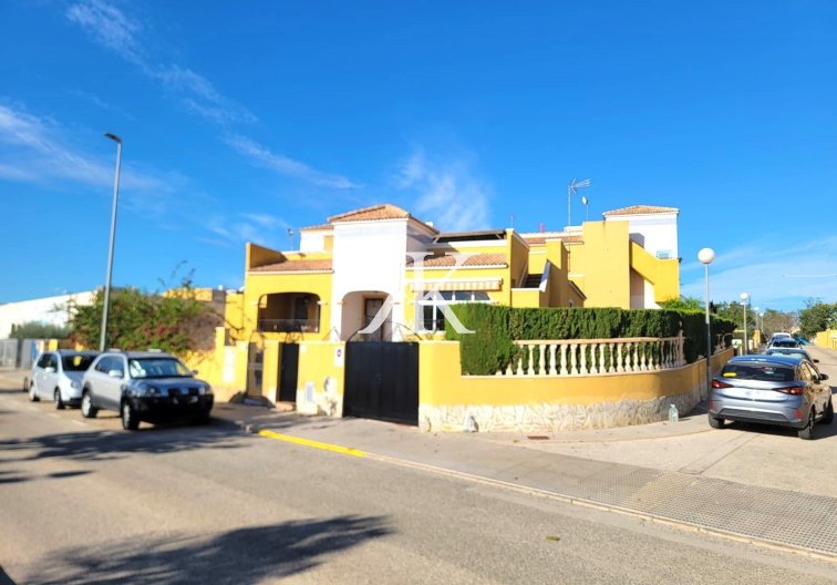 Herverkoop - town house - Los Montesinos - Los Montesinos - Urb. La Herrada