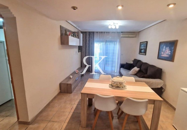 Segunda mano - town house - Torrevieja - Torreblanca