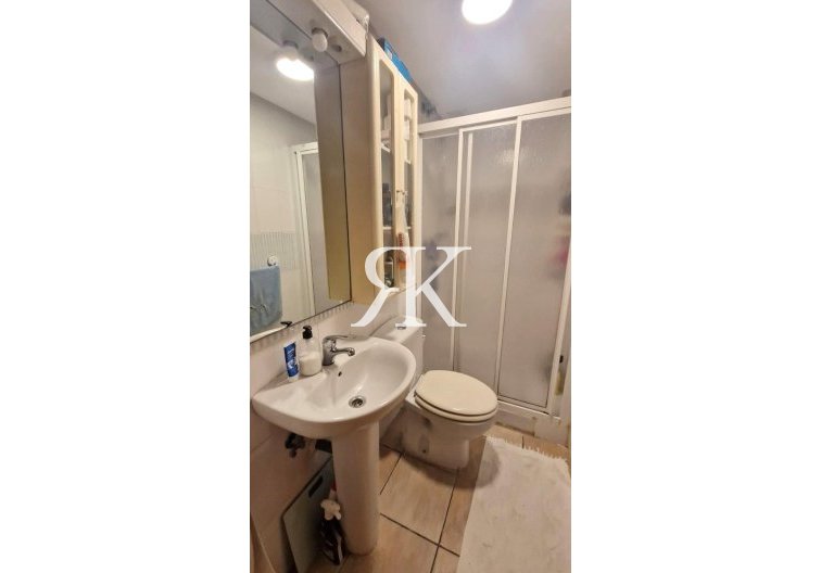 Segunda mano - town house - Torrevieja - Torreblanca