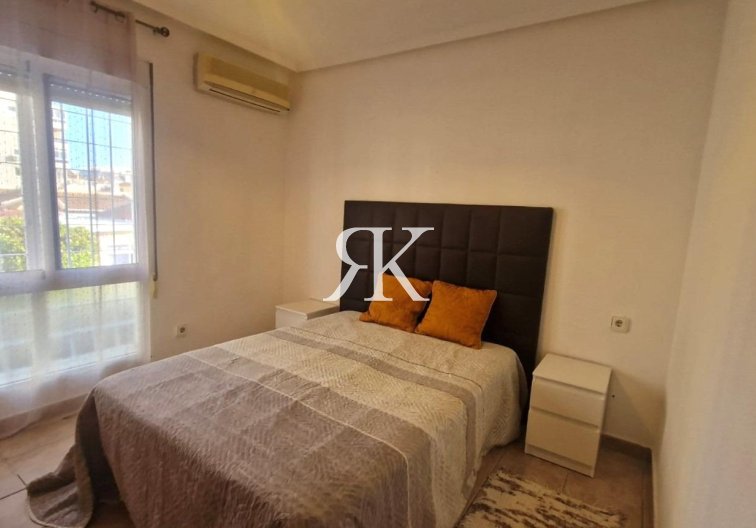 Segunda mano - town house - Torrevieja - Torreblanca