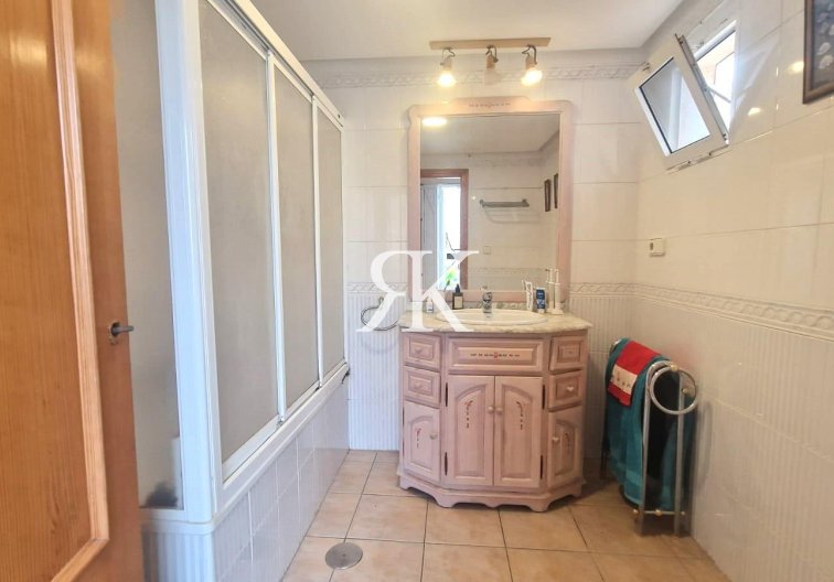 Segunda mano - town house - Torrevieja - Torreblanca