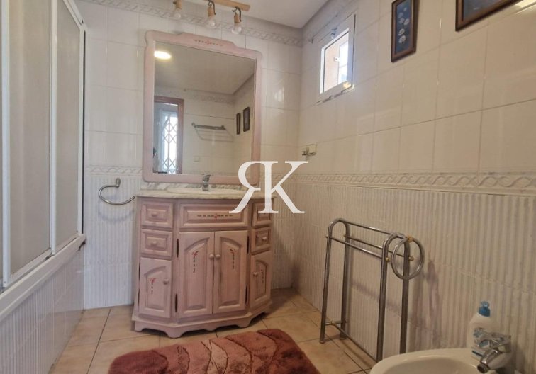 Segunda mano - town house - Torrevieja - Torreblanca