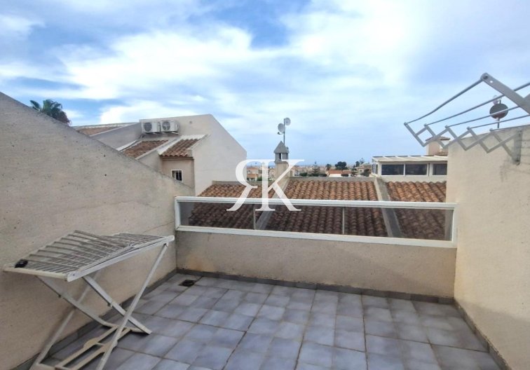 Segunda mano - town house - Torrevieja - Torreblanca