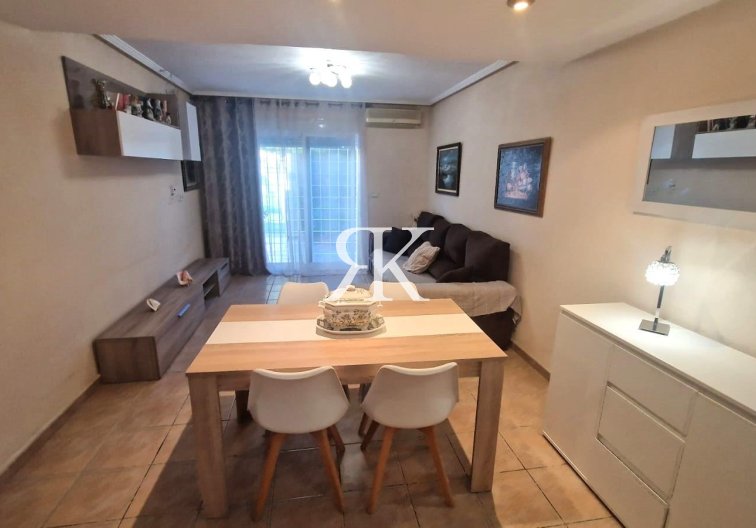 Segunda mano - town house - Torrevieja - Torreblanca
