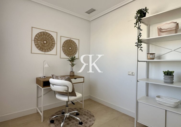 Resale - Apartment - Torrevieja - Costa Blanca