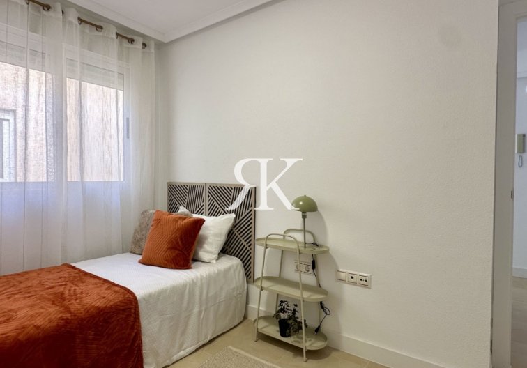 Resale - Apartment - Torrevieja - Costa Blanca