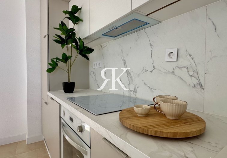 Resale - Apartment - Torrevieja - Costa Blanca