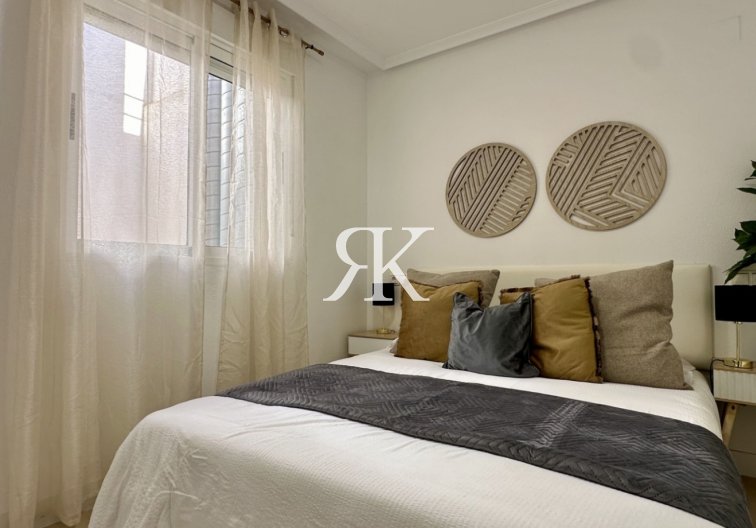 Resale - Apartment - Torrevieja - Costa Blanca