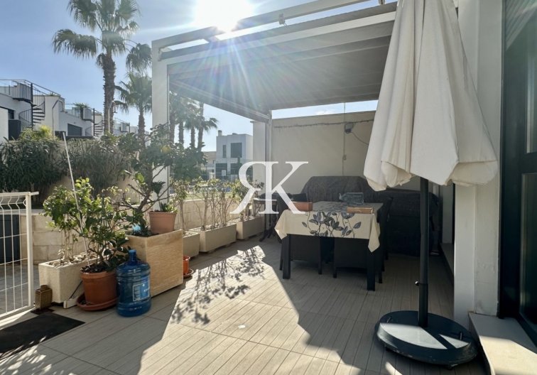 Wiederverkauf - Wohnung - Orihuela Costa - Costa Blanca