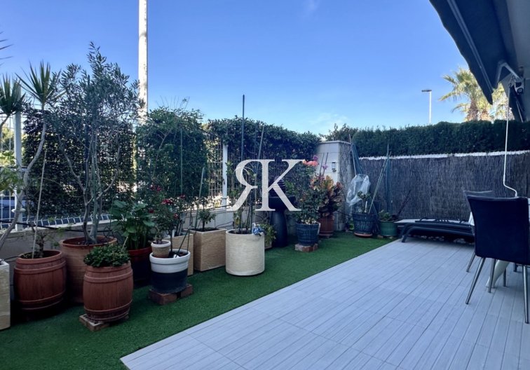 Wiederverkauf - Wohnung - Orihuela Costa - Costa Blanca